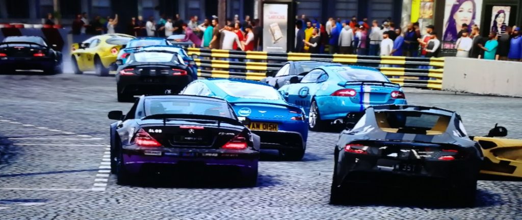 Aston Martin battle GRID